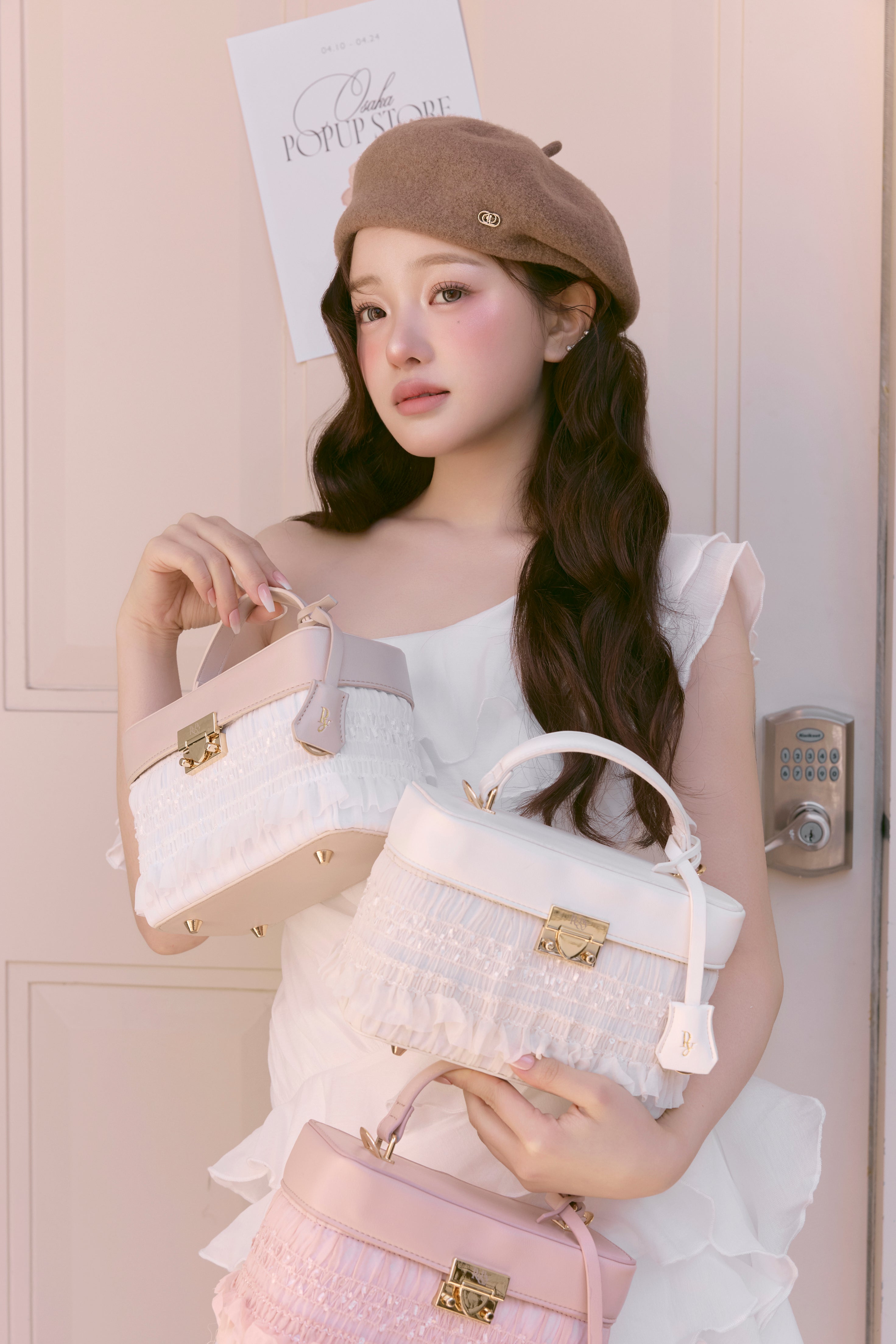 THE WHIPPED CHIFFON VANITY