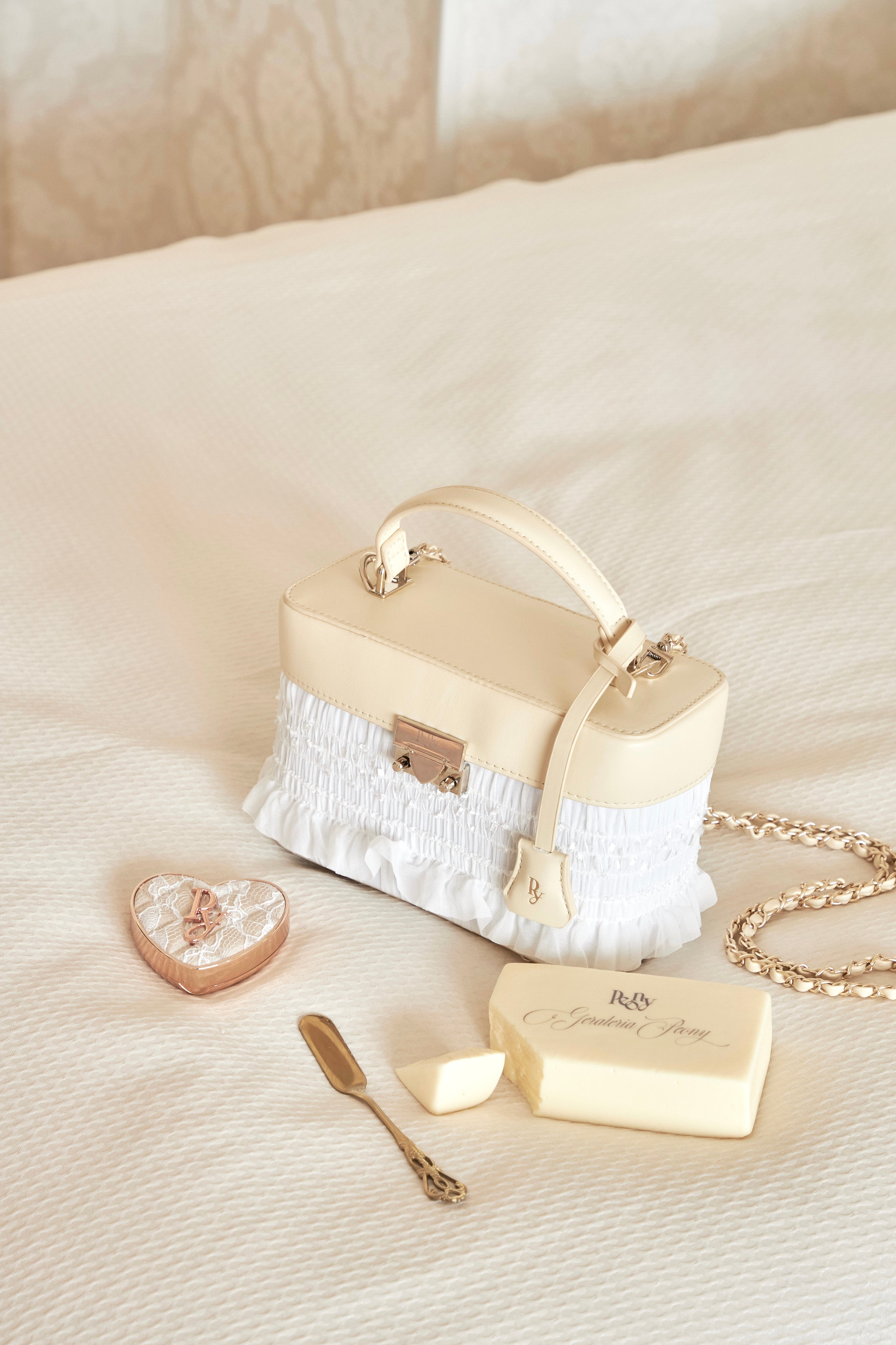 THE WHIPPED CHIFFON VANITY 【NEW COLOR】
